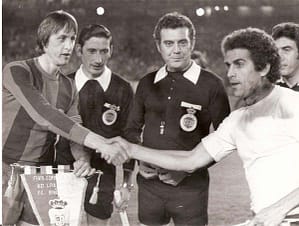 Apellidos de los &aacute;rbitros de f&uacute;tbol