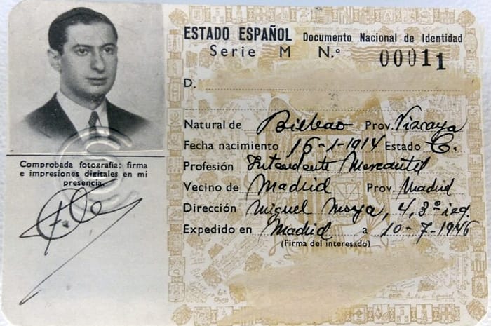 El primer carnet de identidad y los que no pudieron ser